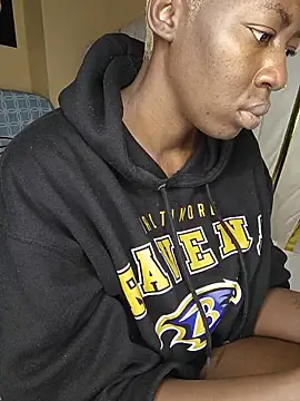 SquirtQueen16 online show from 3, 6, 2026