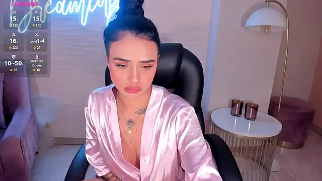 MariaHerrera  online show from 4, 2, 2025