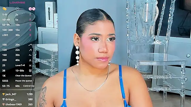 Snapshot of Salome_Diaz_ chatting on 17, 2, 2025 Salome Diaz online show from 17, 2, 2025