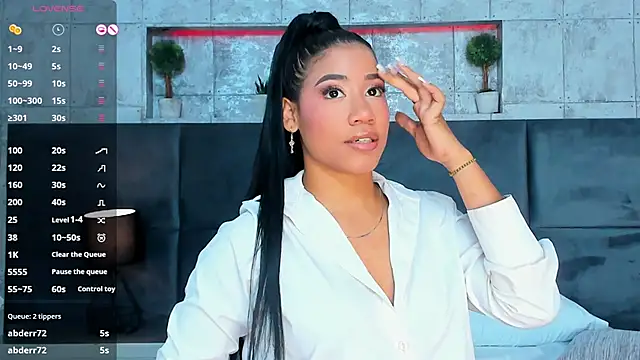 Snapshot of Salome_Diaz_ chatting on 18, 2, 2025 Salome Diaz online show from 18, 2, 2025