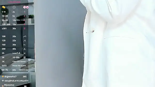 Snapshot of Salome_Diaz_ chatting on 27, 2, 2025 Salome Diaz online show from 27, 2, 2025