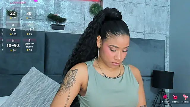 Snapshot of Salome_Diaz_ chatting on 22, 3, 2025 Salome Diaz online show from 22, 3, 2025