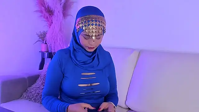 azzahara069 online show from 22, 12, 2025