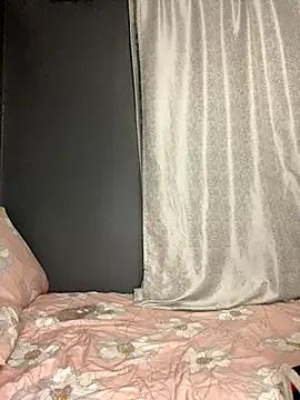 Snapshot of HornyxLadie chatting on 14, 10, 2025 HornyxLadie online show from 14, 10, 2025