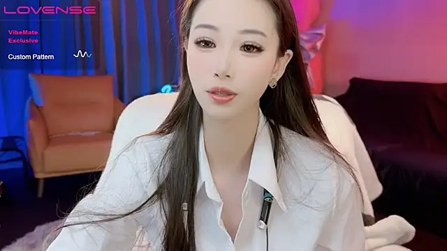 Snapshot of JoooJo_ chatting on 10, 2, 2025 JoooJo online show from 10, 2, 2025