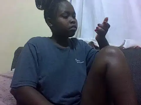 Sweetcecie01 online show from 23, 4, 2026