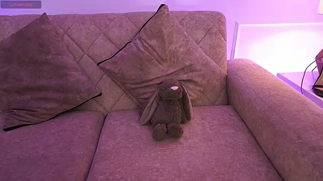 Anybuny online show from 8, 4, 2026