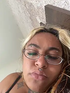 lolafairytail online show from 18, 3, 2026