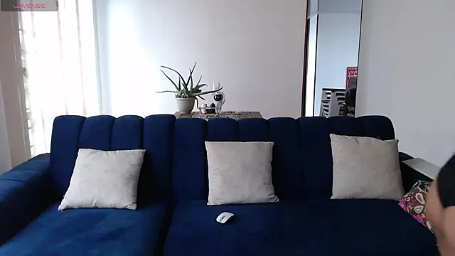 ashely ryan24 online show from 31, 1, 2025