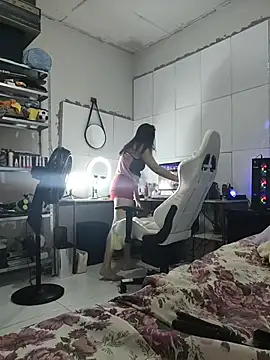 Snapshot of dani123unica chatting on 3, 5, 2026 dani123unica online show from 3, 5, 2026