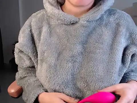 sneha294 online show from 9, 12, 2024