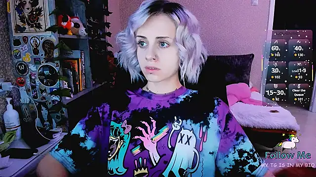 NaniMoore online show from 3, 12, 2025