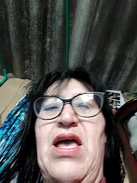 clarita 01 online show from 3, 10, 2025