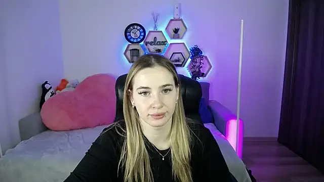 SabrinViolet online show from 24, 2, 2026