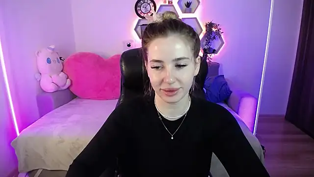 SabrinViolet online show from 3, 4, 2026