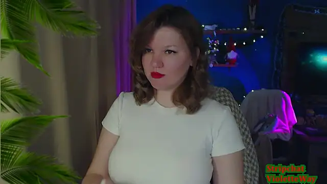 Snapshot of VioletteWay chatting on 13, 1, 2025 VioletteWay online show from 13, 1, 2025