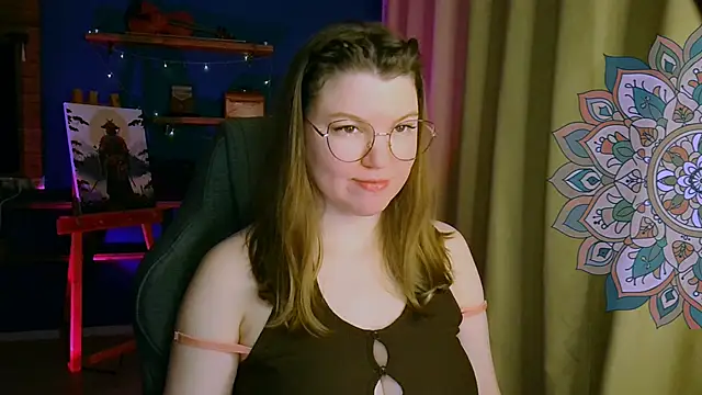 Snapshot of VioletteWay chatting on 8, 2, 2026 VioletteWay online show from 8, 2, 2026