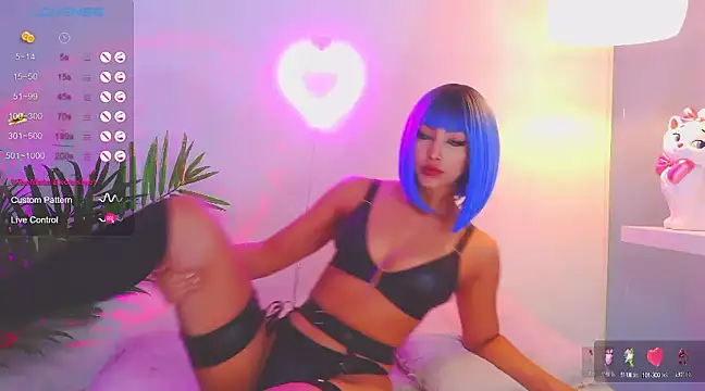 catalina  lovers online show from 27, 2, 2025