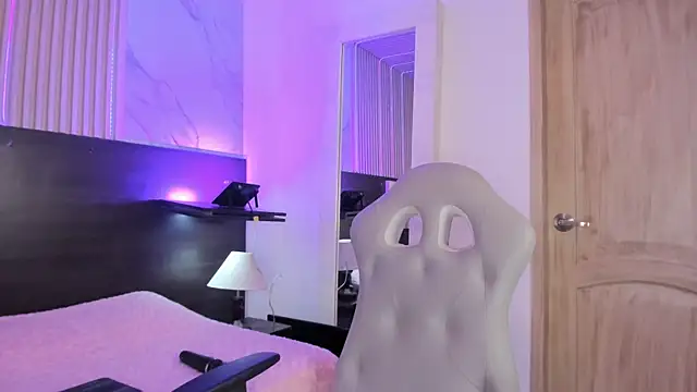 Violet spencer online show from 20, 1, 2025