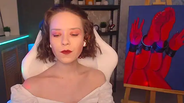 FascinatingEyess online show from 19, 12, 2024