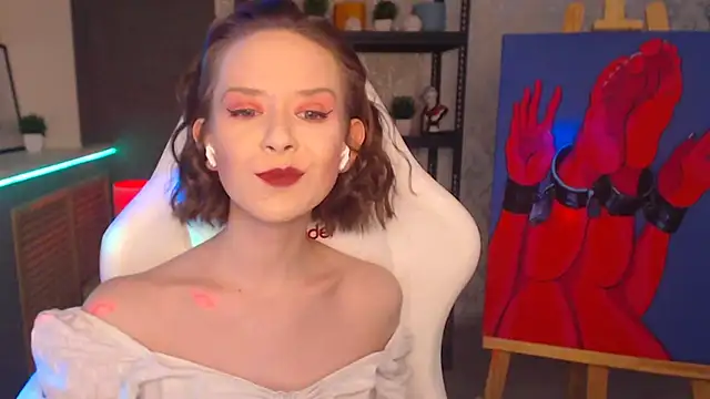 FascinatingEyess online show from 19, 12, 2024