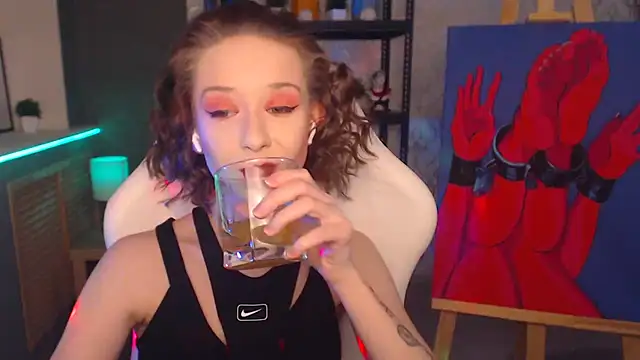 FascinatingEyess online show from 23, 1, 2025