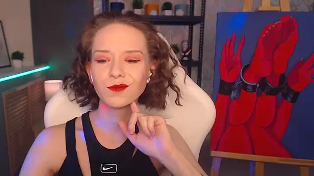 FascinatingEyess online show from 25, 1, 2025