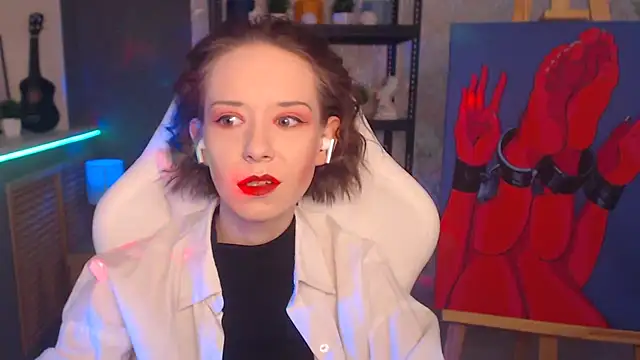 FascinatingEyess online show from 25, 2, 2025