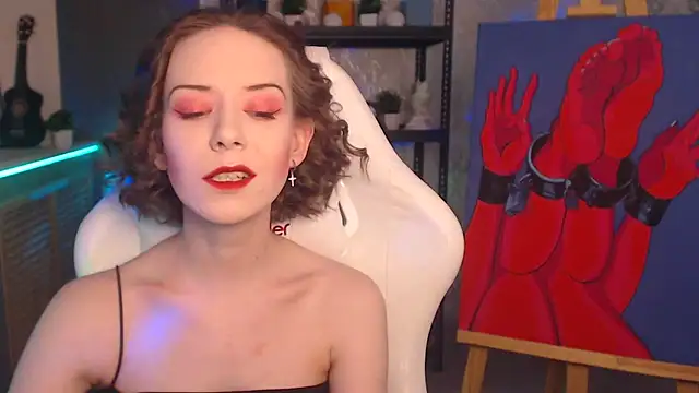 FascinatingEyess online show from 5, 10, 2025