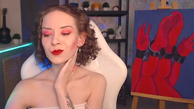 FascinatingEyess online show from 15, 12, 2025