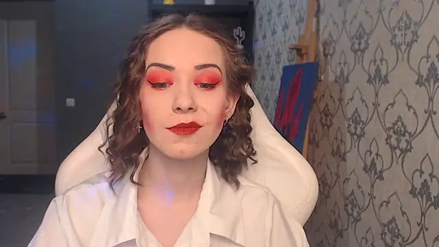FascinatingEyess online show from 5, 7, 2026