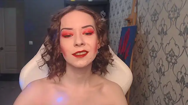 FascinatingEyess online show from 18, 7, 2026
