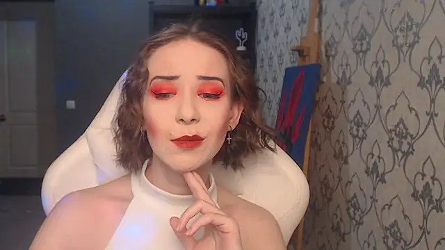 FascinatingEyess online show from 28, 7, 2026