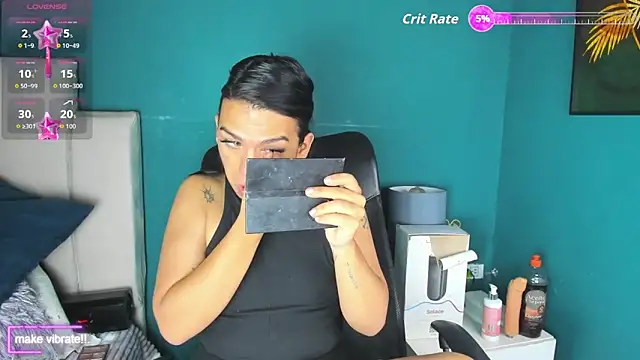 yossi peach cute online show from 29, 11, 2025