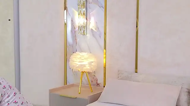 Snapshot of Jullia_Carter chatting on 19, 2, 2025 Jullia Carter online show from 19, 2, 2025