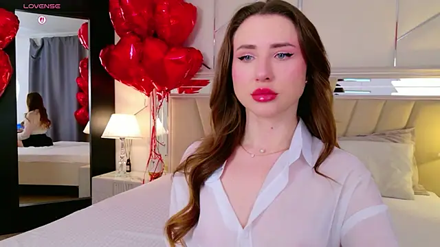 Snapshot of Jullia_Carter chatting on 16, 2, 2026 Jullia Carter online show from 16, 2, 2026