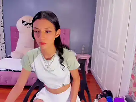 Iris Stone  online show from 1, 2, 2025