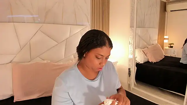 belacampbell online show from 30, 6, 2026