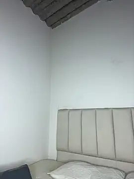 VioletPearson online show from 23, 4, 2026