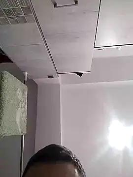 Snapshot of -Manu-85 chatting on 23, 2, 2025 -Manu-85 online show from 23, 2, 2025