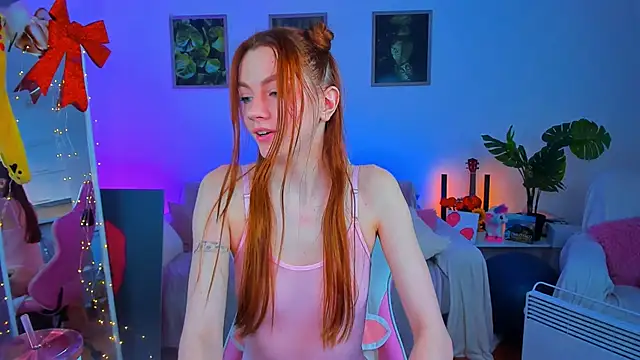 Alyssa Smitt online show from 20, 2, 2025