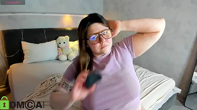 Ruth Oliver online show from 12, 3, 2026