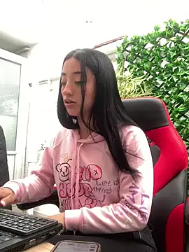 Ady 18 online show from 10, 2, 2025