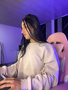 Ady 18 online show from 9, 6, 2026