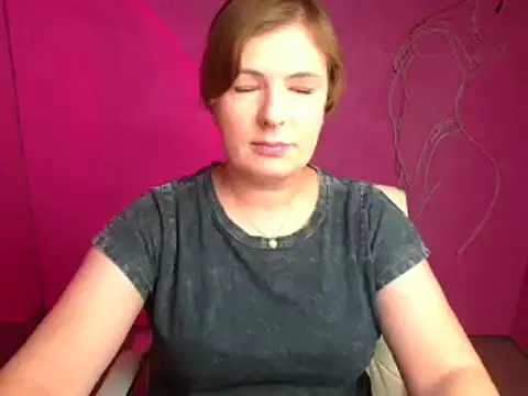 Snapshot of Lissmilf chatting on 13, 10, 2025 Lissmilf online show from 13, 10, 2025