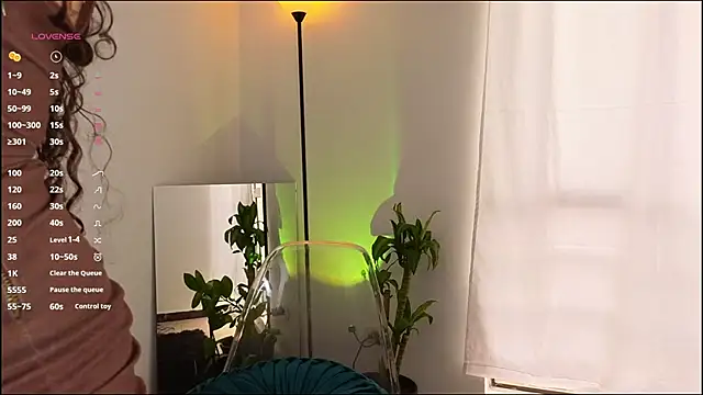 Snapshot of mssjulia chatting on 14, 3, 2025 mssjulia online show from 14, 3, 2025