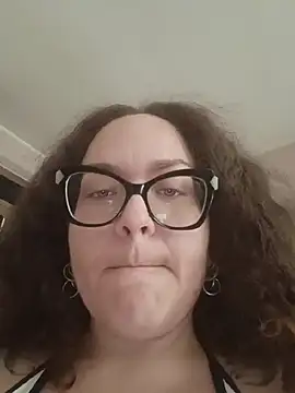peachgirlmartyna online show from 14, 7, 2026