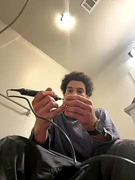 Clearlytothepoint420 online show from 4, 12, 2024