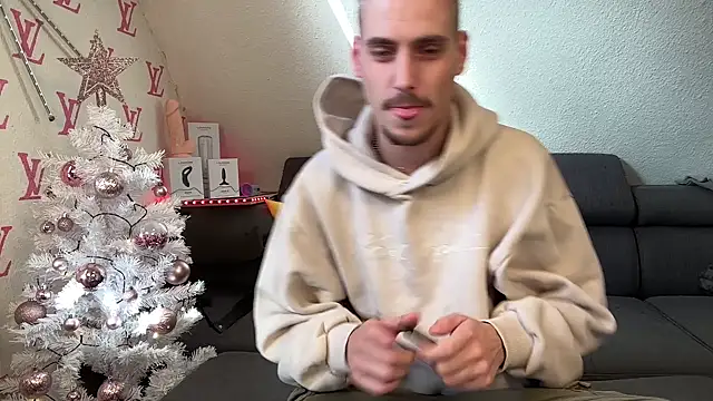 Cookieboy88 online show from 11, 11, 2025