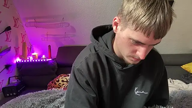 Cookieboy88 online show from 24, 4, 2026